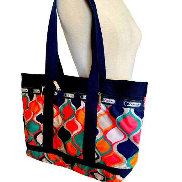 Lesportsac Bags Lesportsac Oversized Zipper Bag With Shoulder